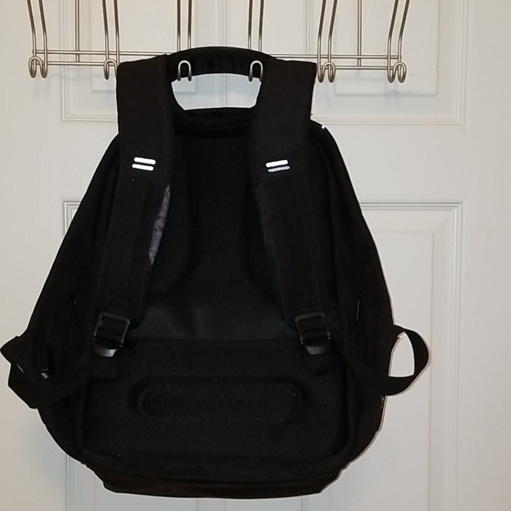 XDDesign Bobby Backpack - Picture 7 of 7